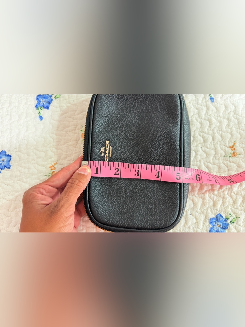 Coach Black Pebbled Leather Wristlet with Gold-Tone Hardware and Zip-Up Closure - Picture 9 of 9
